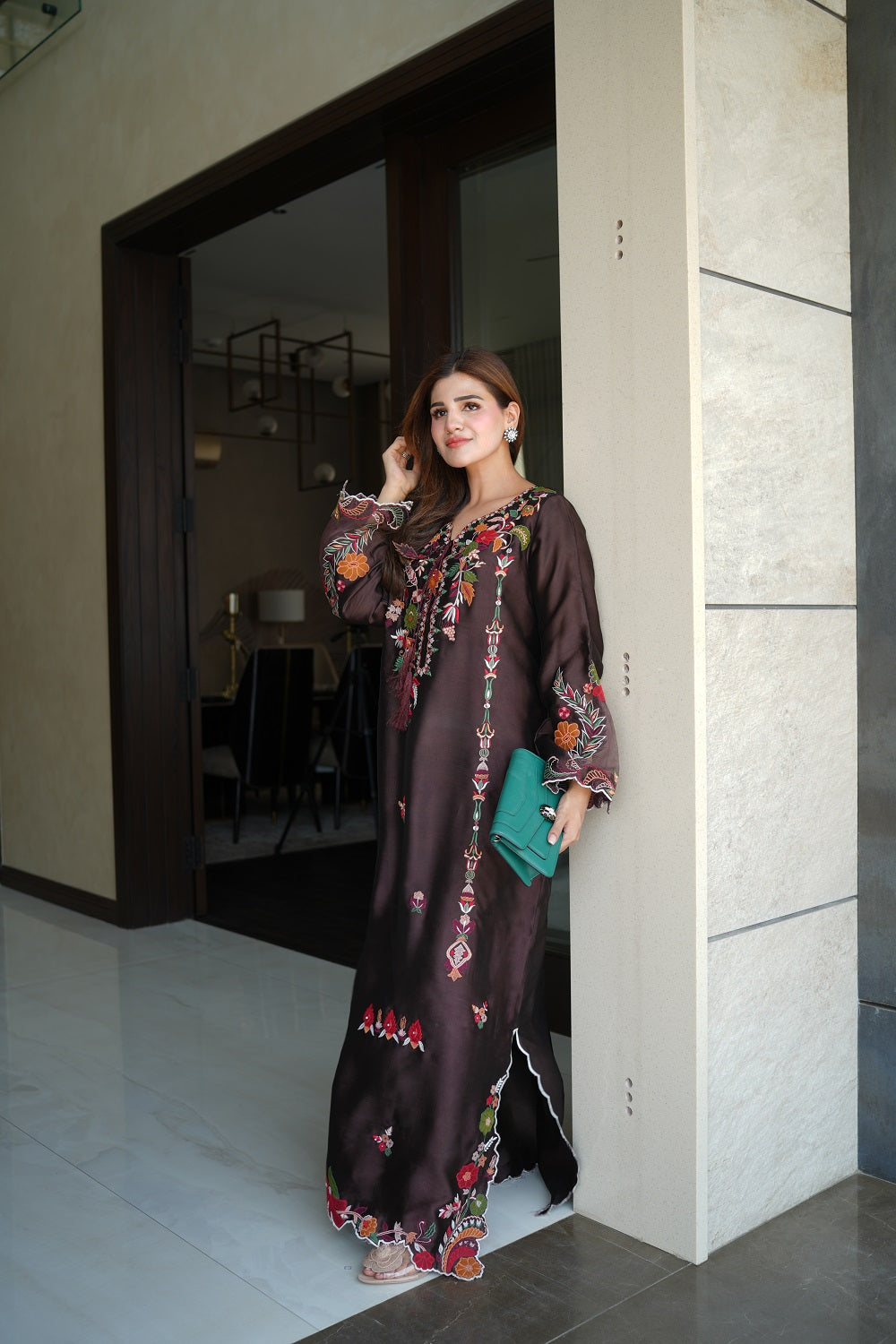 Brown kaftaan